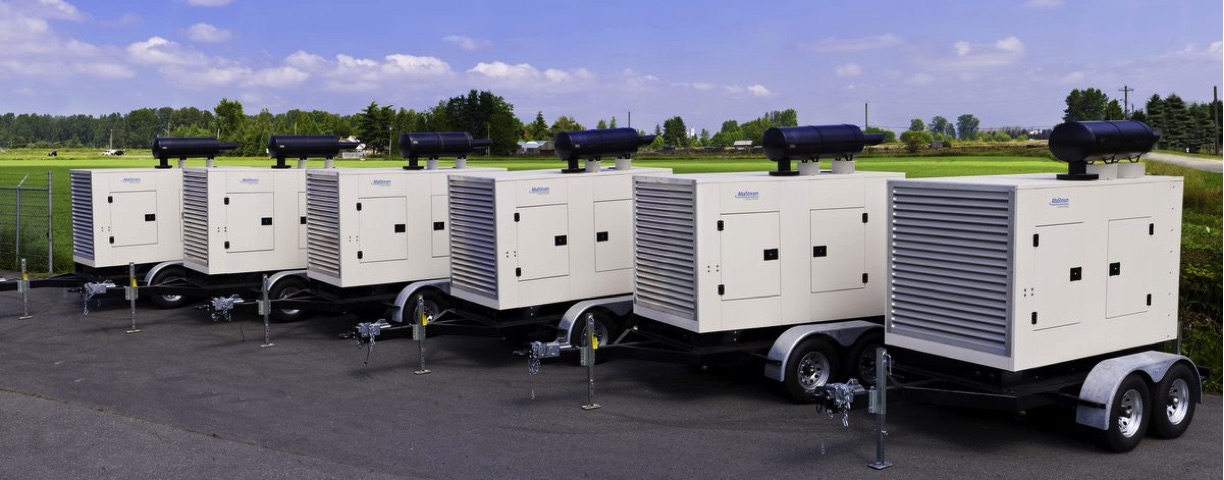 APST Skin Tight Enclosures with Pintle Hitch Trailer